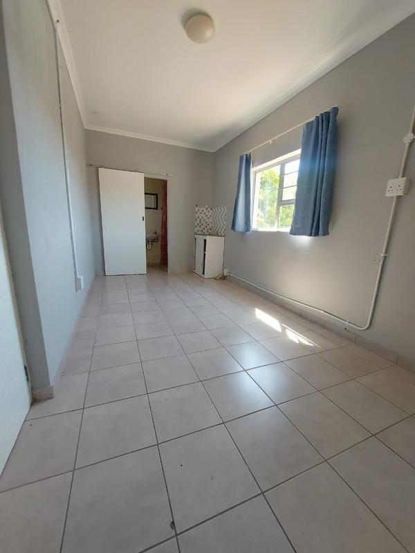 To Let 0 Bedroom Property for Rent in Goodwood Central Western Cape